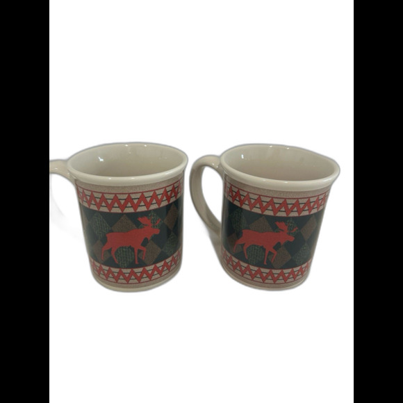 The Hadley Collection by Woolrich Set of (2) Moose Graphic Ceramic Mugs - Picture 3 of 10